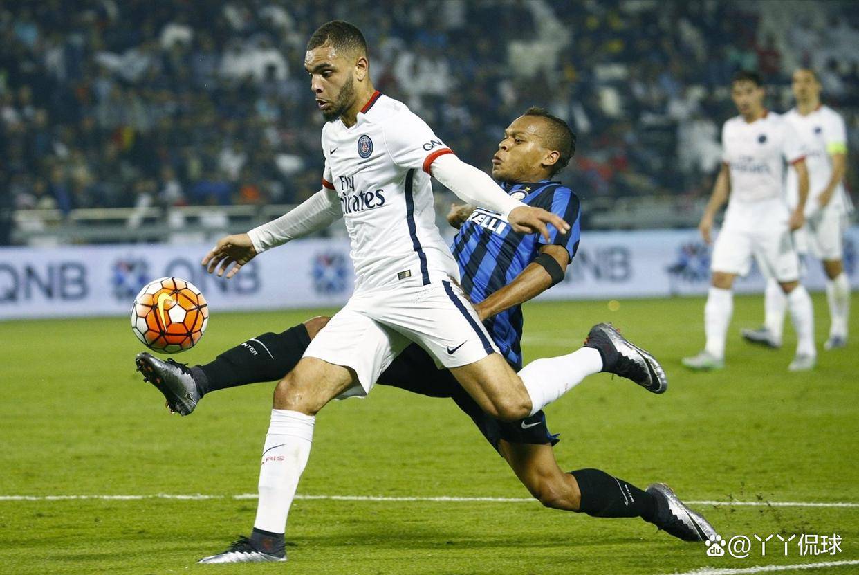 支持阵容的 支持阵容的