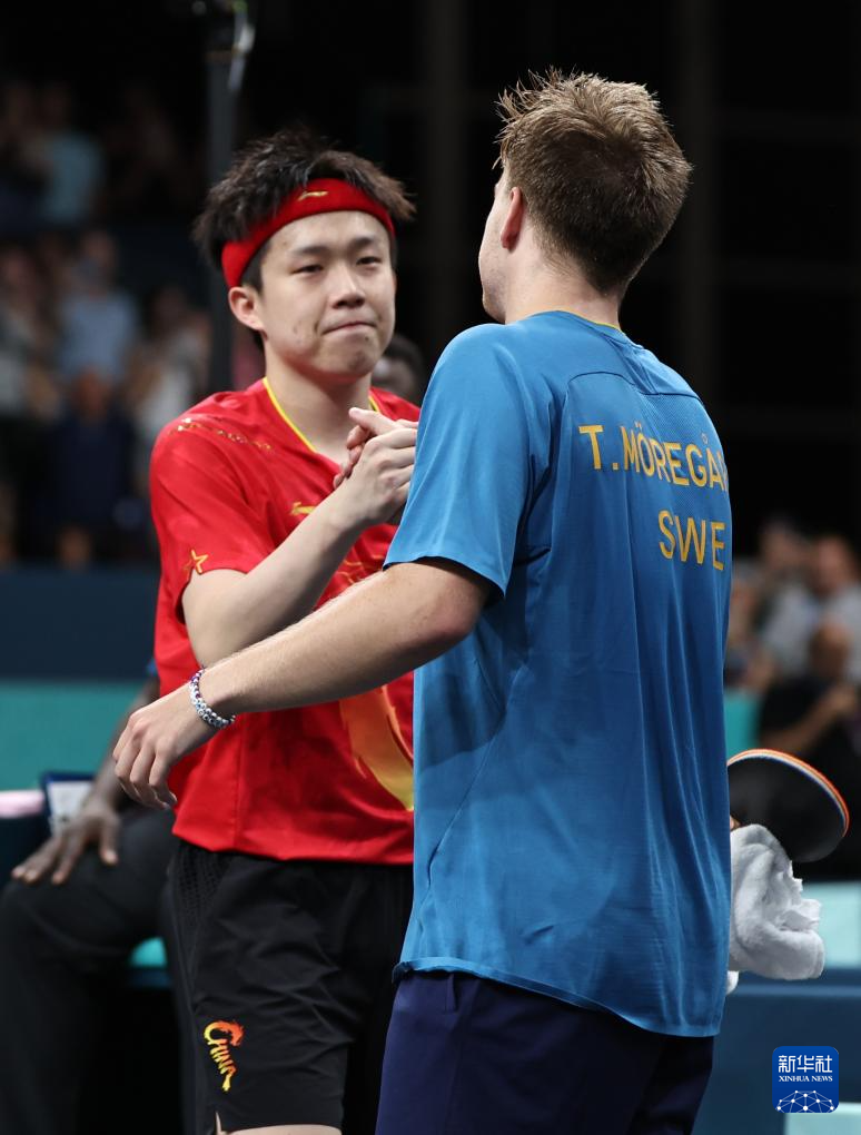 追逐荣耀的 追逐荣耀的