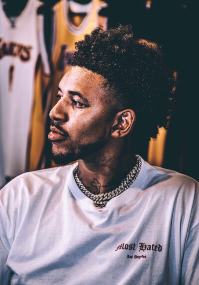 这条更安全 这条更安全